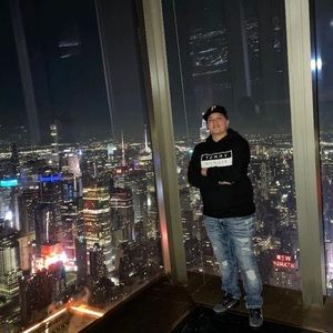 Meet your Posher, Petey